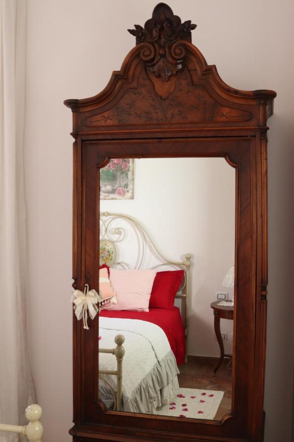 דירות קסטלמרה די סטביה Emy'S Country House מראה חיצוני תמונה