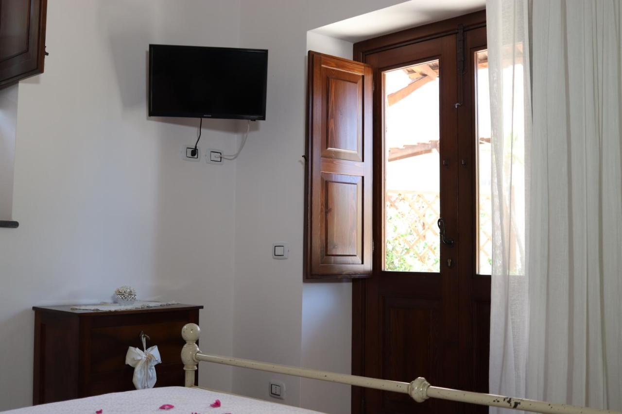 דירות קסטלמרה די סטביה Emy'S Country House מראה חיצוני תמונה